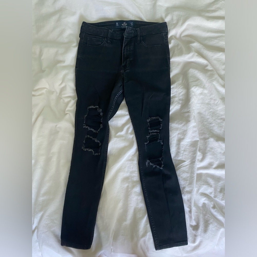 Women’s Hollister Ripped Skinny Jeans